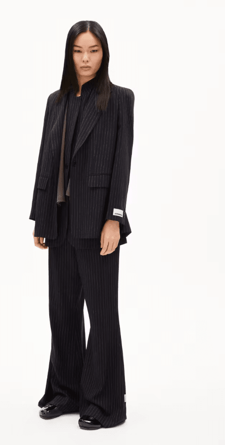 MIKAALA PINSTRIPE BLAZER NIGHT SKY WHITE